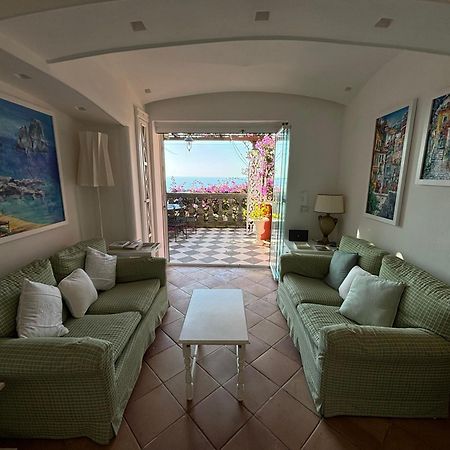 קאפרי Luxury House In Villa Pompeiana Via Camerelle Con Terrazza Vista Mare מראה חיצוני תמונה
